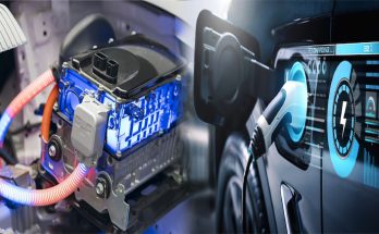 The Role of Battery Technology Advancements in Electric Vehicles